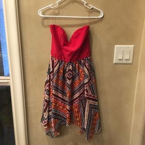 CLOSED Red strapless dress